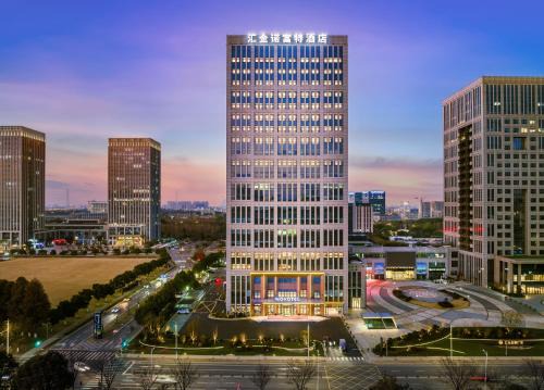Kunshan Hotel | Explore Novotel Kunshan Yangcheng Lake: Family-Friendly Stay