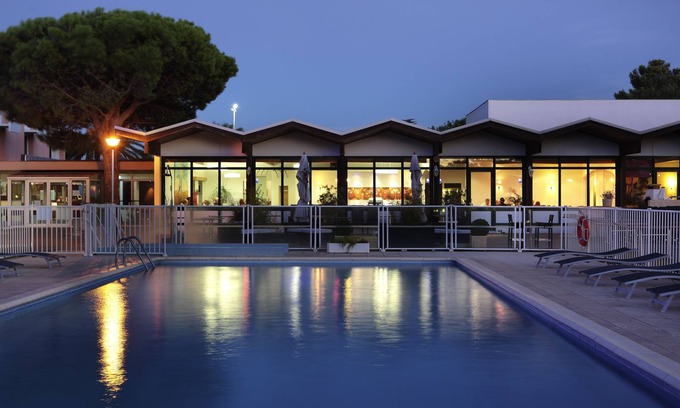 Rivesaltes Hotel | Discover Novotel Perpignan Nord: Family-Friendly Retreat