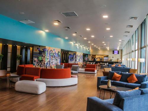 Puerto Montt Hotel | Relax at Novotel Puerto Montt: 4-Star Ocean View Retreat