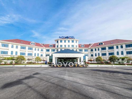 Wuzhong Hotel | Exceptional Stay at Novotel Suzhou Tai Lake Santeh