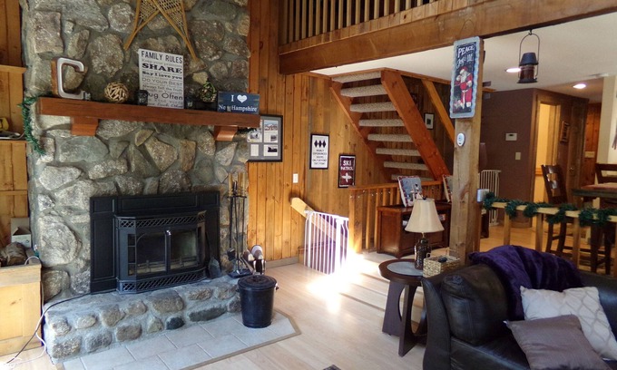 North Conway Condo | Book Now for 2024: Limited Prime Dates Still Open!