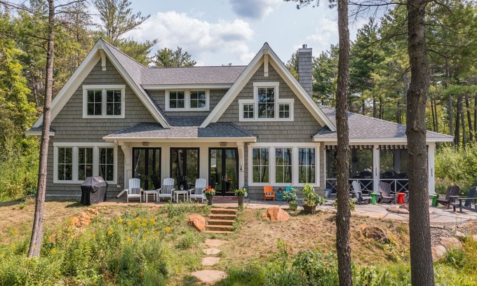 Nisswa House | Book Your Summer 2025 Getaway with Ocean & Lake Views!