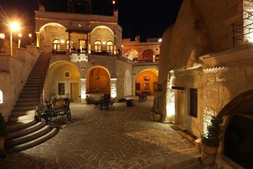 Ortahisar Hotel | Nox Cave Hotel: Pet-Friendly Getaway with Breakfast Included