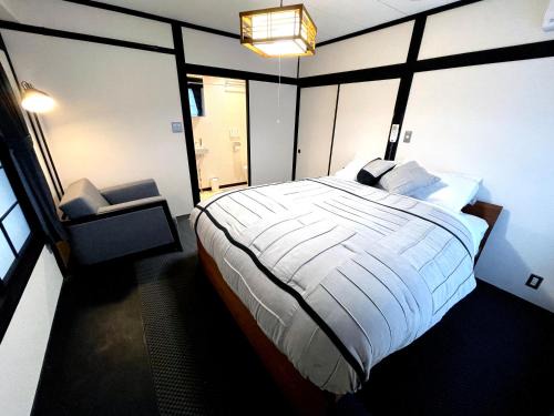 Nozawaonsen Cabin | Relax at Nozawa Onsen BASECAMP: Pet Friendly & Hot Tub