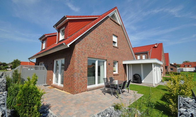 Horum House | Experience Ocean Views at Cottage "Wattfieber" - 9.6/10
