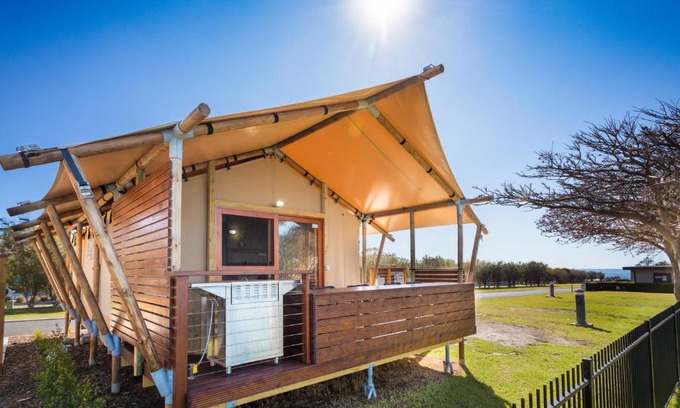 Merimbula Resort | Discover NRMA Merimbula Beach Holiday Resort's Oceanfront Bliss