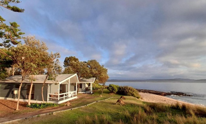South Durras Resort | Beachfront Retreat at NRMA Murramarang Resort - 4-Star Stay