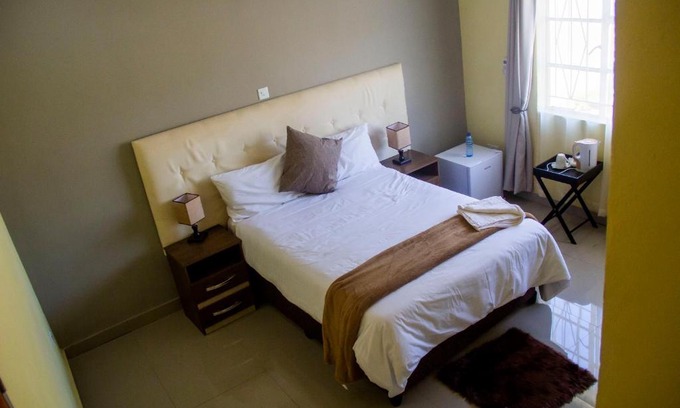 Ndola Hotel | Cozy Nsanika Executive Lodge: Pet-Friendly & Breakfast Included