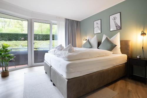 Bad Essen Apartment | Enjoy NSV-Apartments am Waldrand: Pet-Friendly Retreat