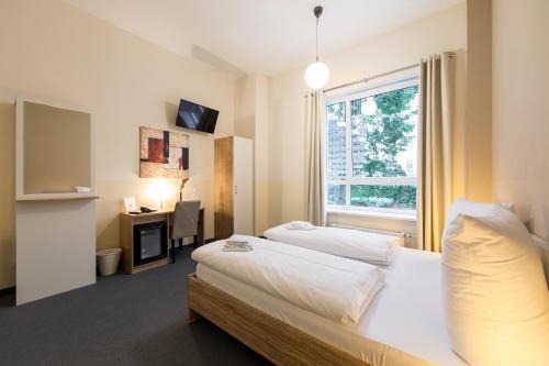 Friedrichshain Hotel | Discover Nu Wave Hotel Berlin: Wheelchair Accessible Comfort