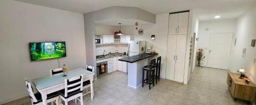 Pilar Centro Apartment | Relax at Nuestra Recova 2: Oceanfront Escape in Pilar