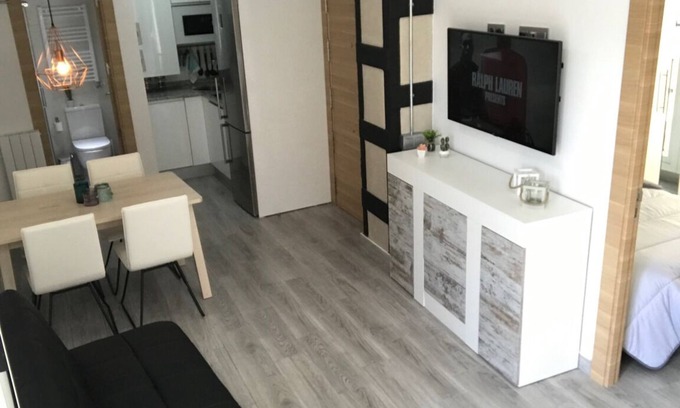La Magdalena Apartment | Experience 24h Check-in at Cozy Loft Near Pl. España