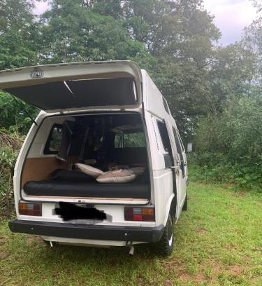 Saint-Sauveur Other | Nuit en van au bord étang privé