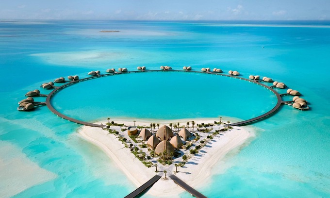 Saudi Arabia Hotel | Indulge at Nujuma, A Ritz-Carlton Reserve with Ocean Views