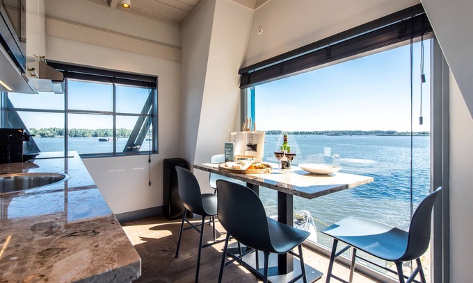 Eastern Docklands Apartment | Discover Numa Amsterdam The Crane: Top-Rated 4-Star Stay