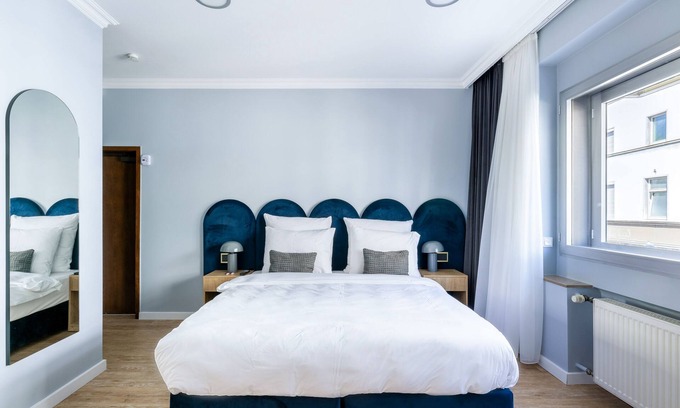 Pempelfort Apartment | Welcoming Numa | Artol Rooms & Apartments with Spa Access