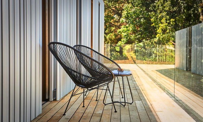 San Sebastian Apartment | Discover Numad Studios: Family-Friendly 4-Star Retreat