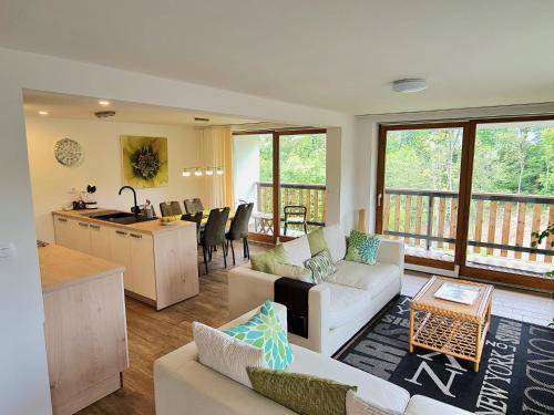 Bled Apartment | Inviting Bled Lake Retreat - Family-Friendly Getaway