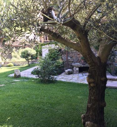 Belvedere Langhe Resort | Experience Number 10 Locanda B&B: Guest Rated 10/10