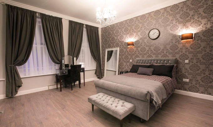 Wymondham Apartment | Relaxing Stay at Number 10 The Abbey near Pensthorpe Gardens