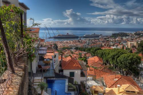 Santa Luzia Villa | Oceanfront Villas with Spectacular Ocean & City Views
