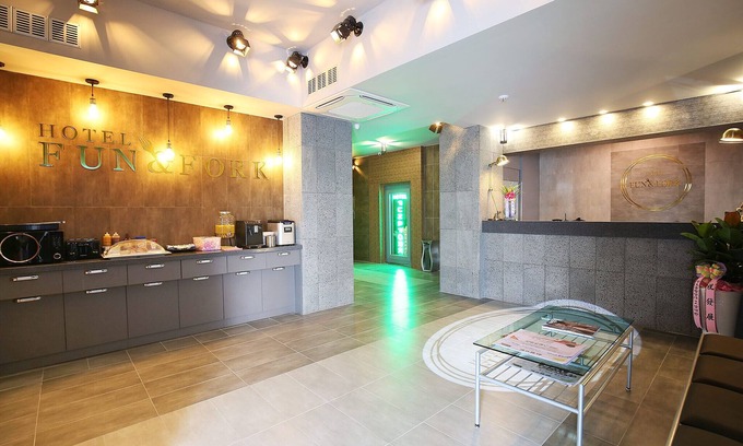 Gongju Hotel | Inviting Number 25 Gongju Shingwan: Family-Friendly Stay