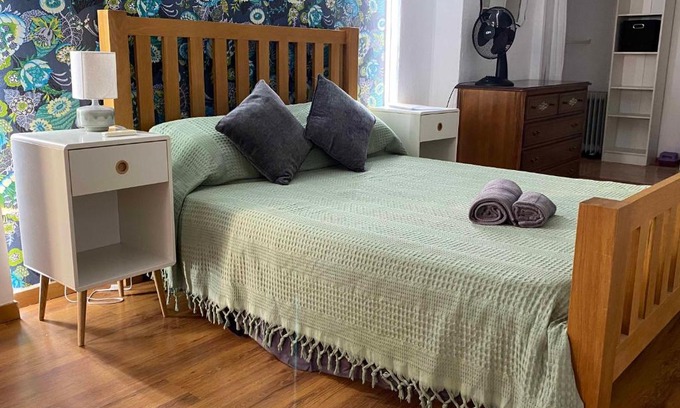 Ontinyent House | Pet-Friendly Getaway at Number 30 - Rated 9.4/10!