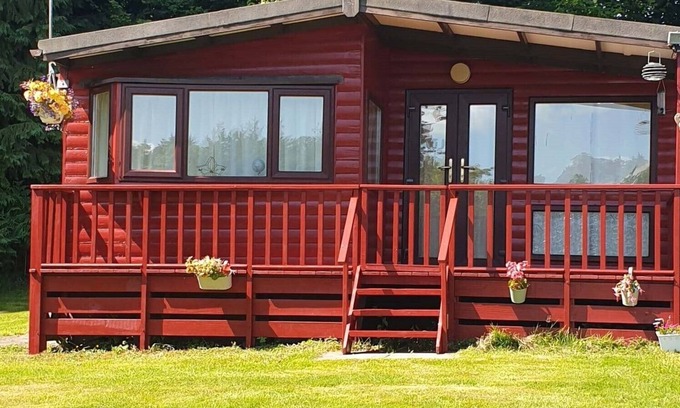 Builth Wells Cabin | Number 8 Lodge Caer Beris