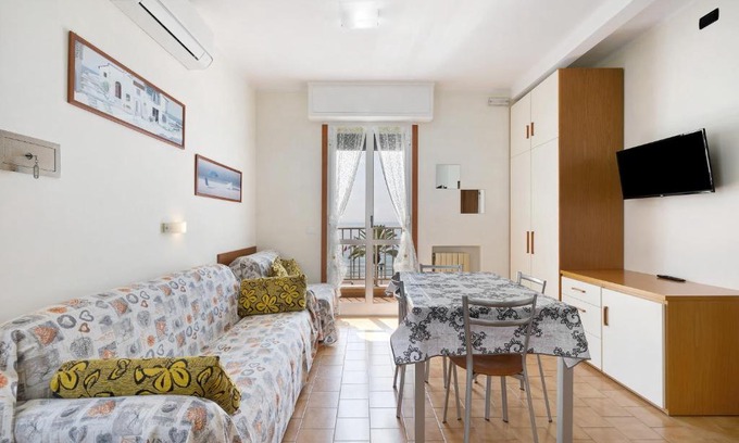 Pietra Ligure Apartment | Discover Numero 7: A Pet-Friendly Family Retreat