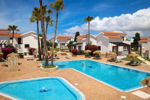 Cala'n Bosch Apartment | Oceanfront Nuramar Resort & Villas with Pool Access