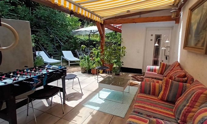 Sudstadt House | Charming Nuremberg House with 4 Bedrooms and 2 Baths