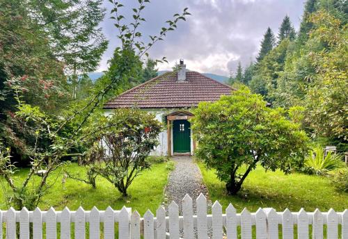 Dunoon House | Family-Friendly Nursery Cottage in Benmore for Memorable Stays