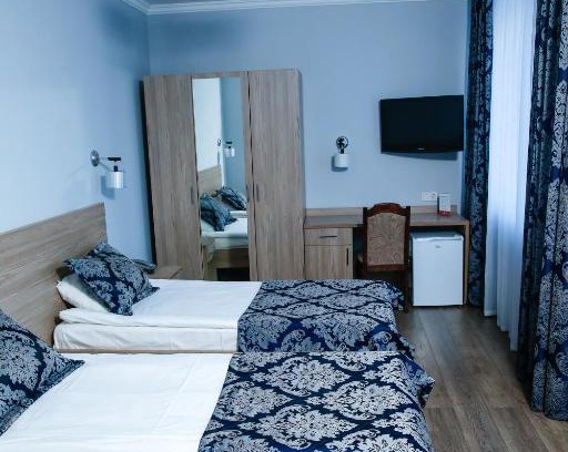 Pavlodar Hotel | Budget-Friendly Nurtau: Family-Friendly Hotel with Dining