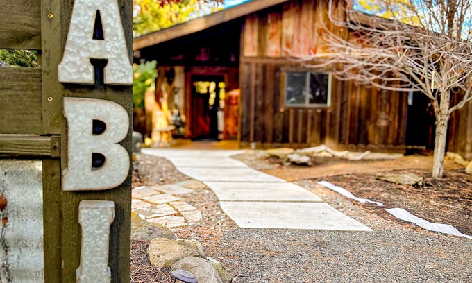 Southern Crossing House | Modern River Retreat Near Downtown - Pet Friendly & More