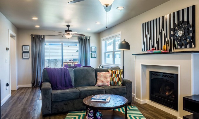 Newport House | Pet-Friendly Nye Beach Retreat with Hot Tub & Ocean Views
