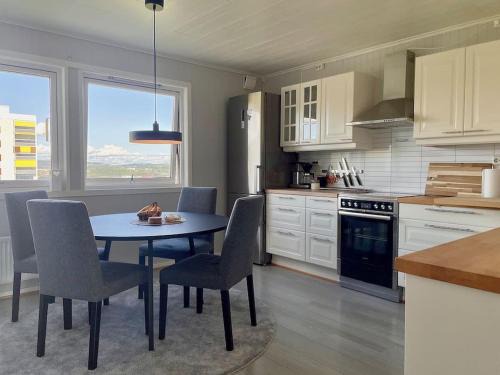 Bjerke Apartment | Nyinnredet leilighet i 10 etg