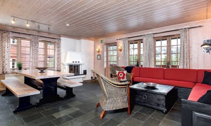 Hemsedal Apartment | Relaxing Retreat with Spa, Minutes from Ski Resort!