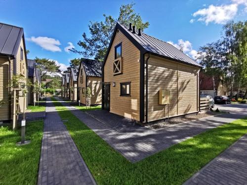 Mrzezyno Cabin | Discover Ośrodek Wypoczynkowy Merkury: 9/10 Guest Rated