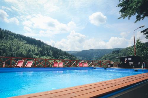 Bystrzyca Kłodzka Bed & Breakfast | Relaxing Retreat at Ośrodek Wypoczynkowy Pod Dębem