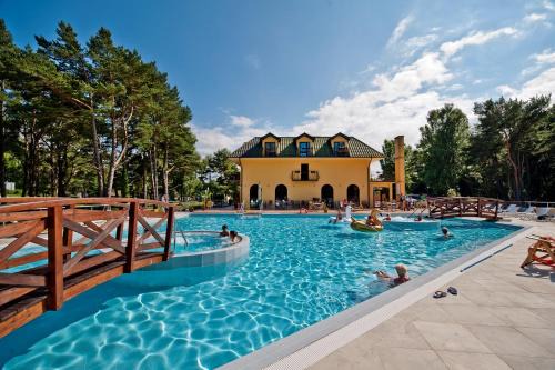 Rozewie Resort | Family-Friendly Getaway at Ośrodek Zacisze with Pool