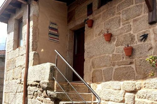 Nogueira de Ramuin House | Child-Friendly O Capricho: Guest Rated 9/10 Experience