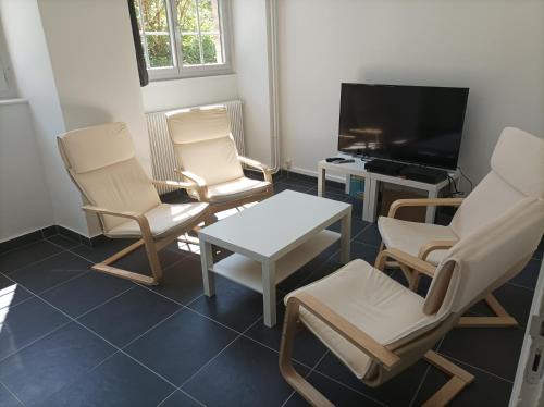 Salins-les-Bains Apartment | O'Couvent: Family-Friendly Apartment with Excellent Ratings