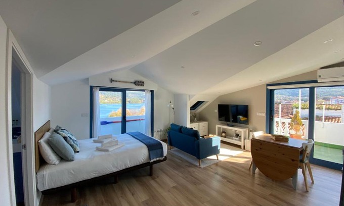 Pontedeume Apartment | Oceanfront Bliss at O Faiado by Oktheway - 4-Star Retreat