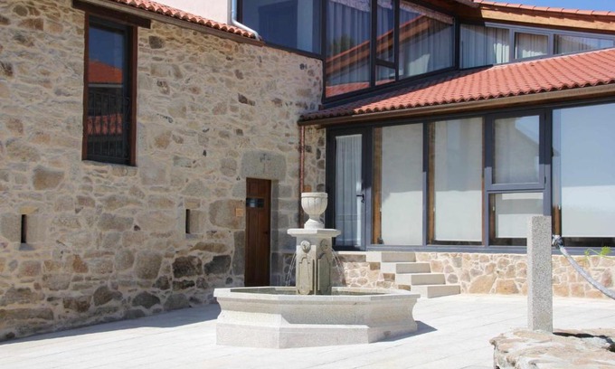 Bolmente Apartment | Discover O Fogón Casa Ferrador in Ribeira Sacra