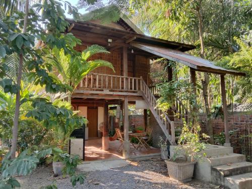 Svay Pao House | Family-Friendly O'hamok: Rated 9.4 with Pool Access