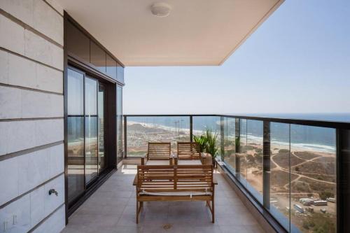 Bat Yam Apartment | Elegant Apartments in Bat Yam with Oceanfront Views