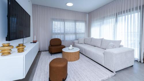 Rishon LeTsiyon Apartment | Family-Friendly Apartments in Bat Yam, Israel for Your Stay