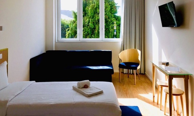 Povoa De Varzim House | Relax at Ó Poboa Guesthouse: 4-Star Spa Retreat