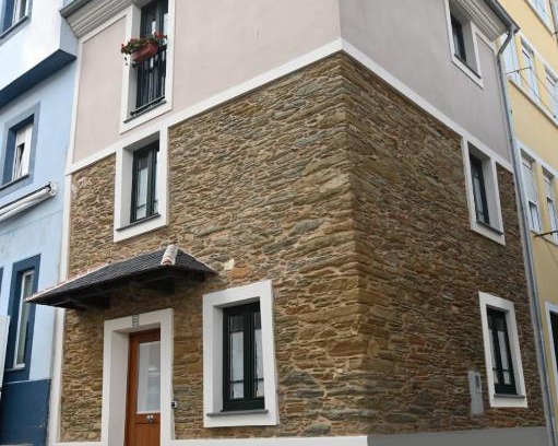 Fazouro House | Discover O Recuncho de Celia: Family-Friendly Retreat