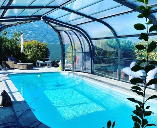 Grimisuat Apartment | O Rendez Vous: Inviting Home with Heated Pool & Ocean Views